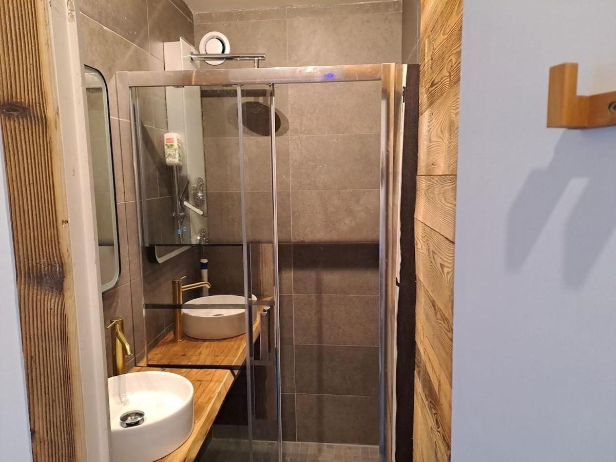 Maison A Moutiers 3 Vallees 4 Chambres 10 Pers Екстериор снимка